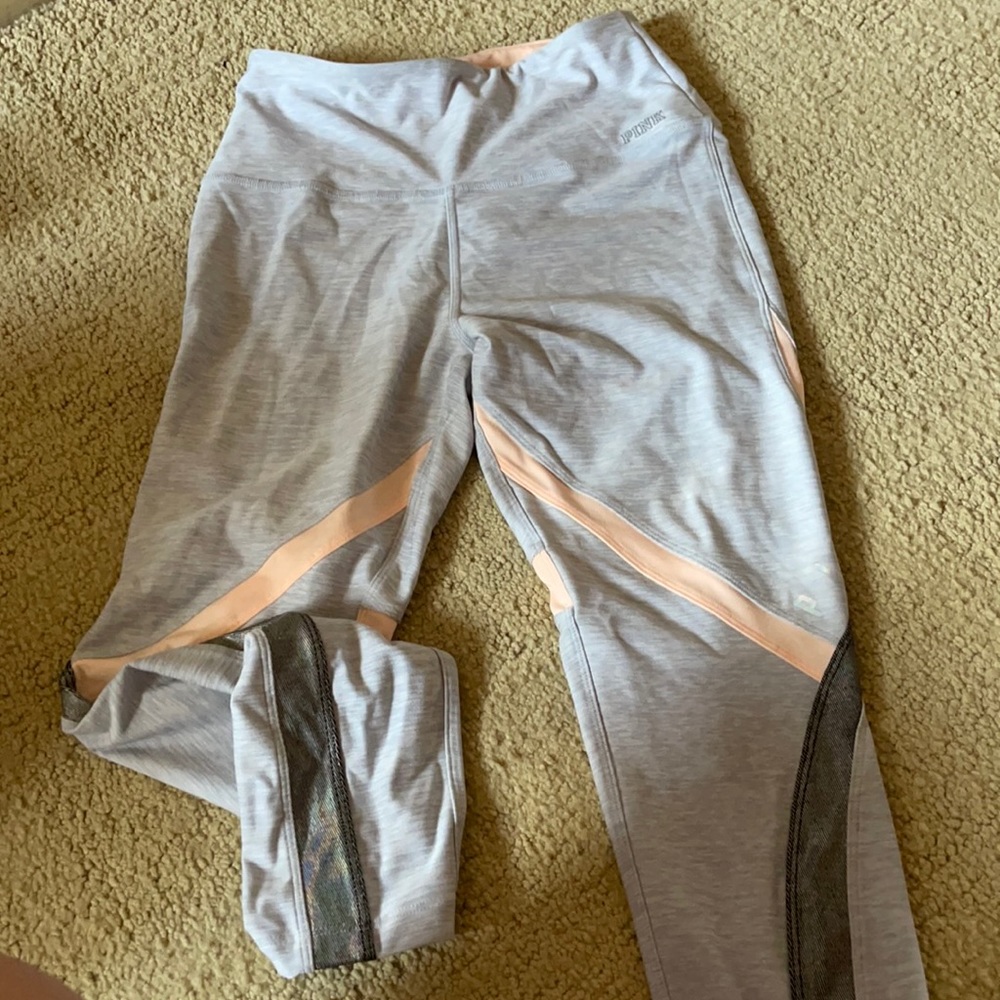 Pink leggings